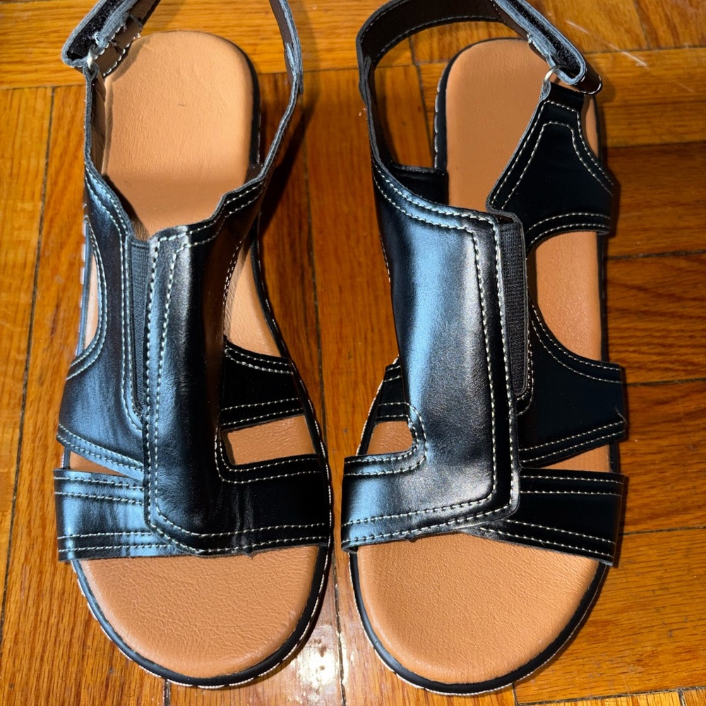 Black Women's Leather Strap Sandals with Adjustable Closure